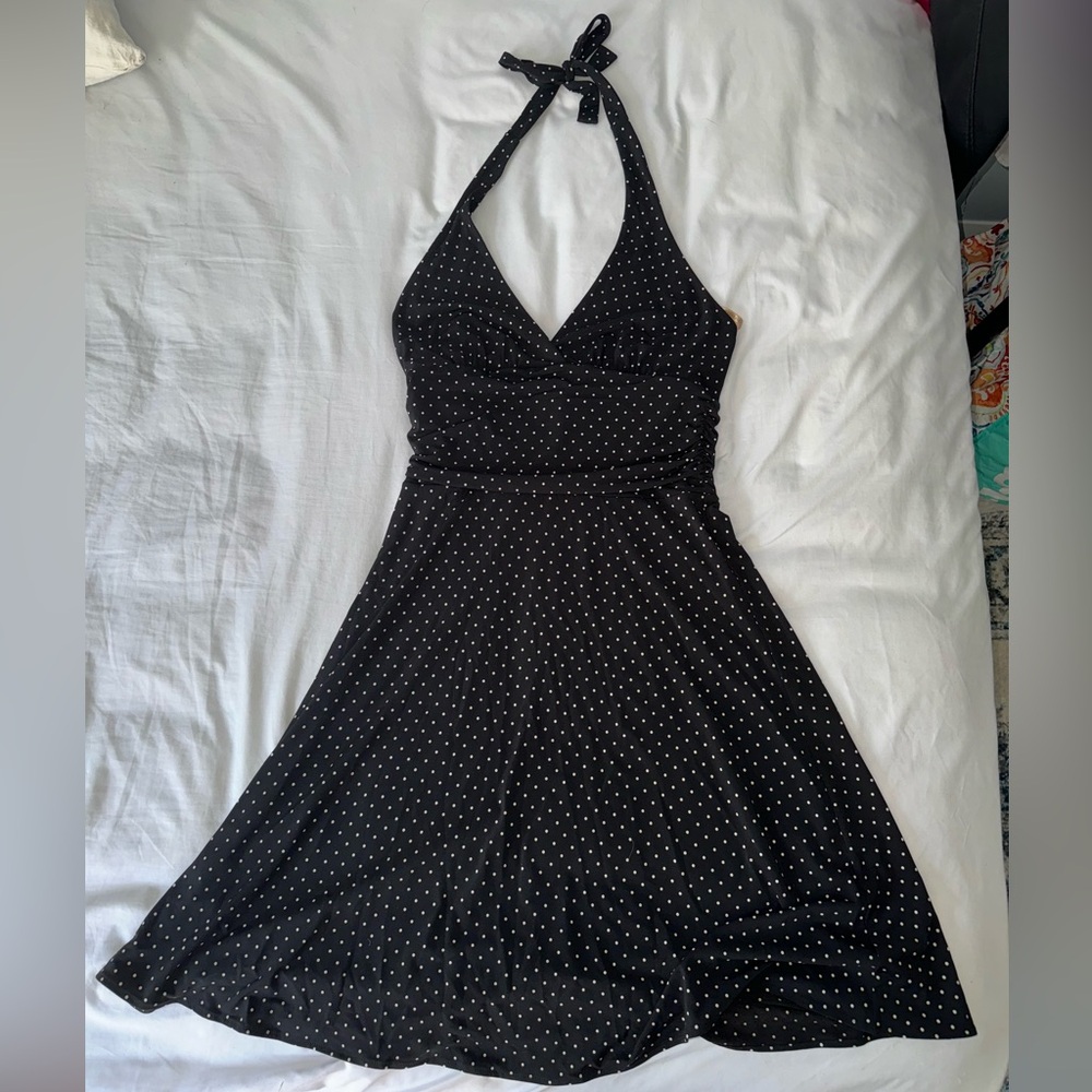 Polka dot midi/short dress. Medium petite.